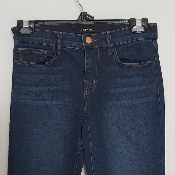 HOST PICK🌸J Brand Betty in Starlight Jeans - Picture 6 of 7